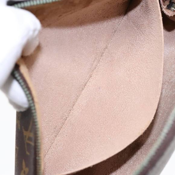 LOUIS VUITTON Monogram Trousse Demi Ronde Cosmetic Pouch M47520 LV Auth 91150 - Picture 11 of 16